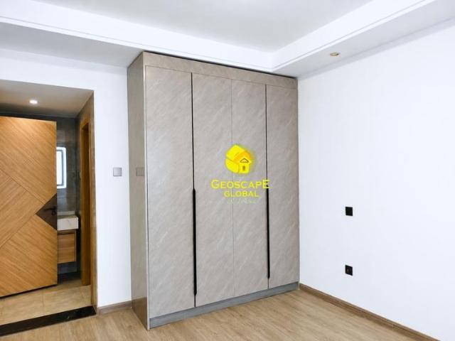 FOR RENT: Riverside Three Bedroom Apartment