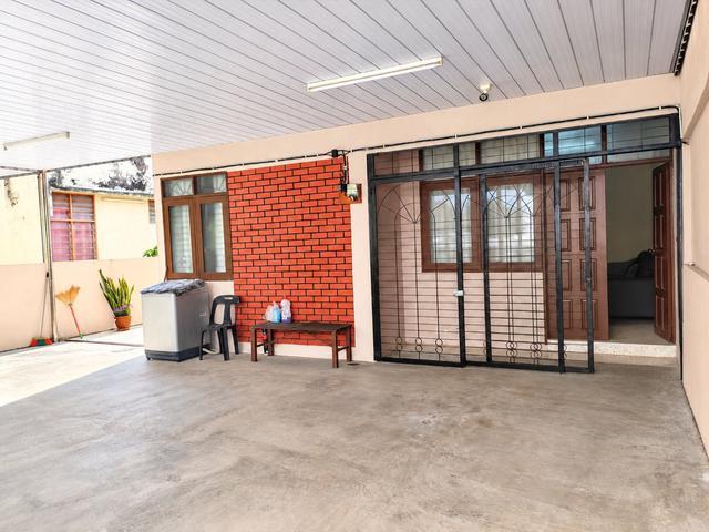 For Rent Semi D