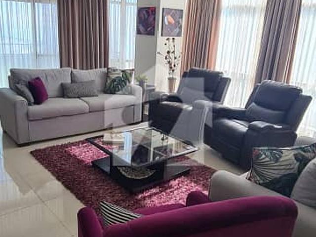 For rent: sea facing fully furnished 02 bedrooms in pearl tower emaar