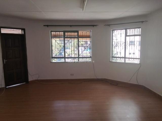 For Rent: Secure And Serene Lifestyle 3 Bedrooms Apartments, 2nd Parklands Avenue, Parklands, Nairobi | 3 Beds, 2 Baths Ref: 55221 Kenya Property Centre KPC