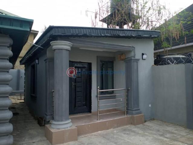 For rent: Self Contain Zionist Secured Estate Akala Express Oluyole Extension Ibadan Akala Express Ibadan Oyo PID: 8PBBQJ | Private Property Nigeria