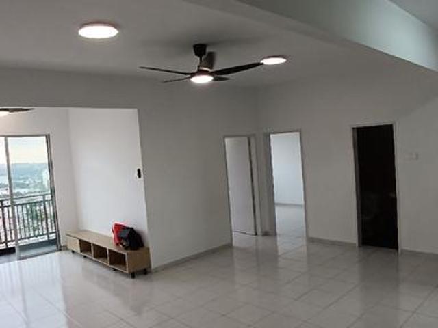 For Rent Seri Topaz Puchong near LRT