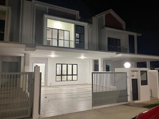 FOR RENT Setia Utama 3 Setia Alam