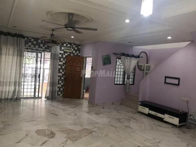 FOR RENT/ SEWA DOUBLE STOREY TAMAN UNIVERSITI JALAN CERDIK, KAJANG