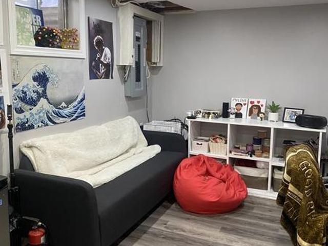 For Rent Shared Living/roommate Toronto ON DS101022406