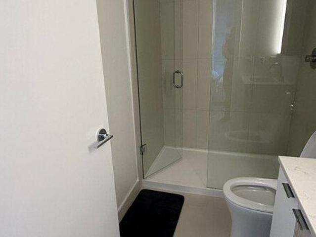 For Rent Shared Living/roommate Toronto ON DS103323066