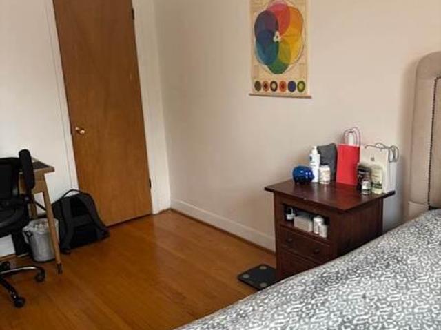 For Rent Shared Living/roommate Toronto ON DS104334907