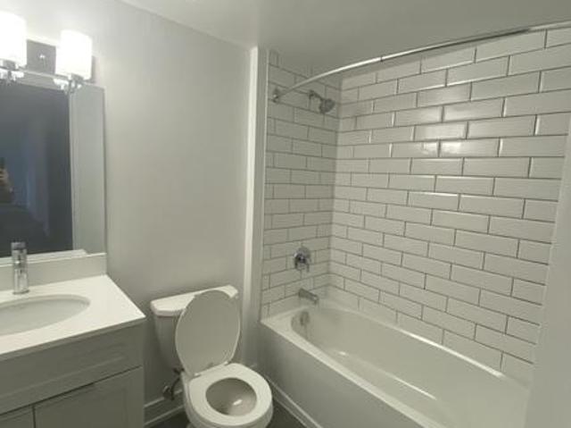 For Rent Shared Living/roommate Toronto ON DS104973930
