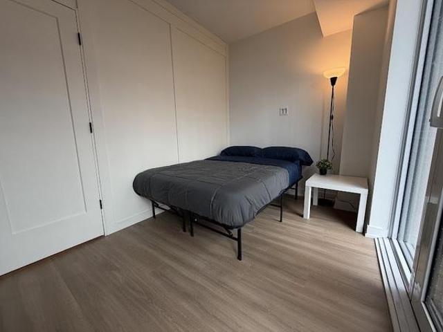 For Rent Shared Living/roommate Toronto ON DS104910901