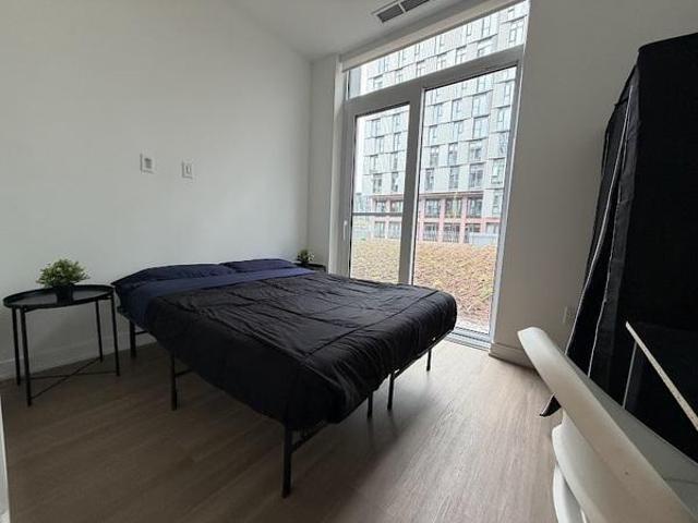 For Rent Shared Living/roommate Toronto ON DS104910907