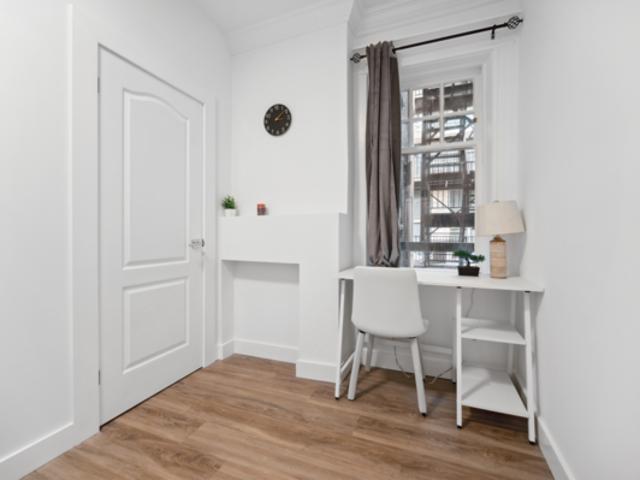 For Rent Shared Living/roommate Toronto ON DS99270585