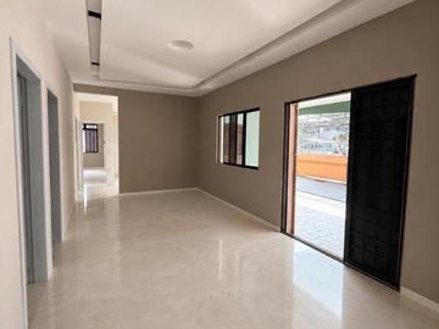 FOR RENT Single Storey Corner Lot Keembong Johor Jaya