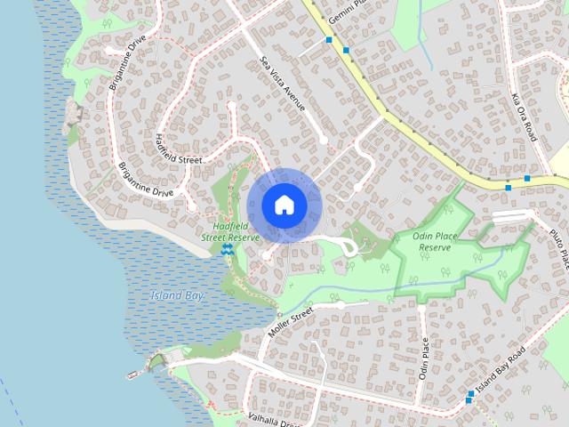 For Rent: Spacious 5 Bedroom Home in Coastal Beach Haven – Pets Ok