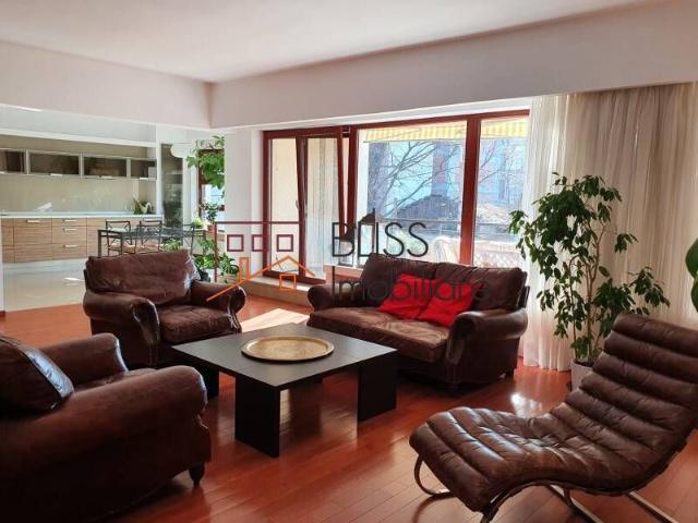 For rent Spacious 2 bedroom Apartment Piata Victoriei Mihail Moxa Calea Victoriei Nord, Bucharest