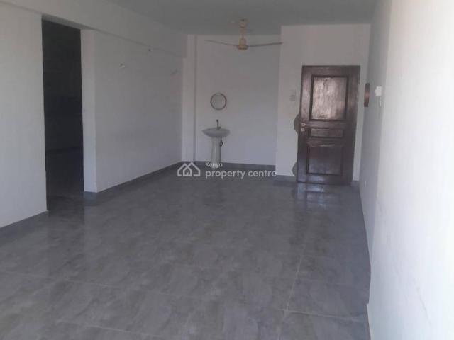 For Rent: Spacious 3 Bedroom Apartment, Cinemax, Nyali, Mombasa | 3 Beds, 2 Baths Ref: 62111 Kenya Property Centre KPC