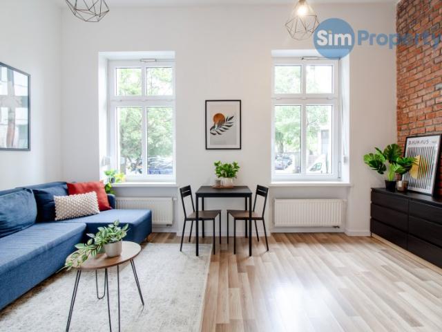 For rent | studio apartment with the entresol | available now