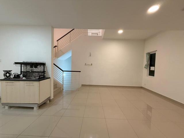 For Rent Sunway Wellesley Townhouse Upper Unit Bm
