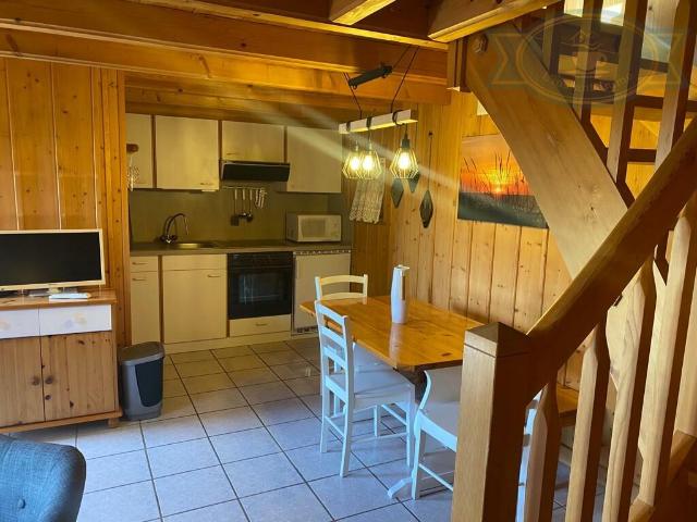 FOR RENT, superb furnished 2.5 room apartment with character. Dreamo. Ch