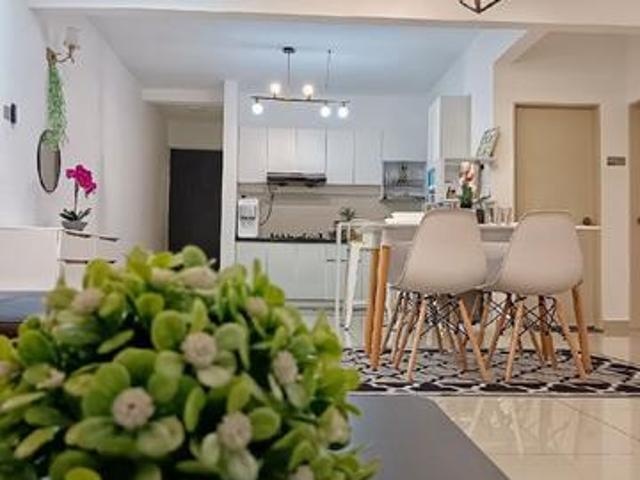 FOR RENTAUGUST INTAKE 2026FULLY FURNISHED Pool ViewEhsan Residenc