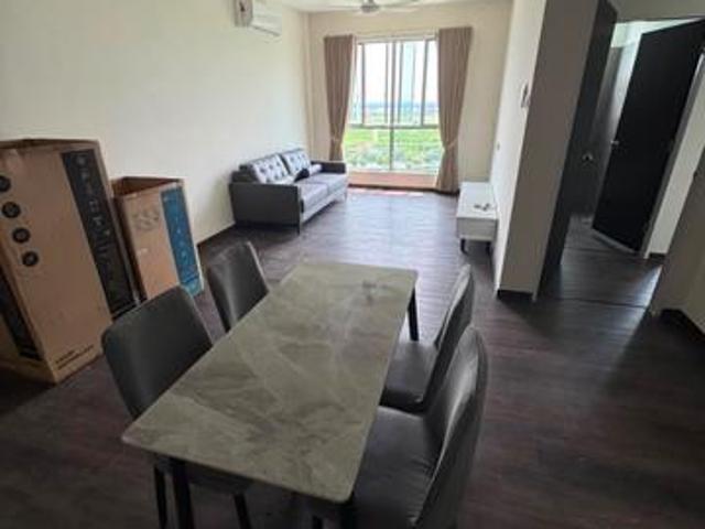 For RentFully Furnished Residensi DamaiSignature Three