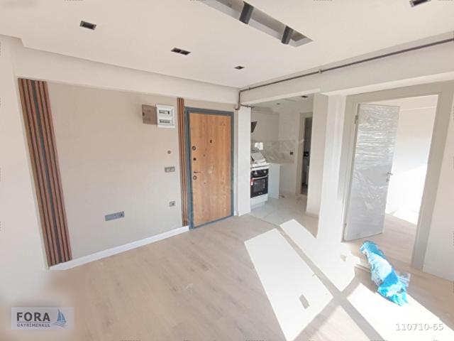 FORA'DAN KAHRAMANLARDA YENİ BİNADA 1+1 SATILIK DAİRE