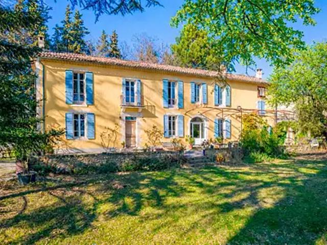 Forcalquier 04300 Achat / Vente maison 9 pièces t9 piscine jardin