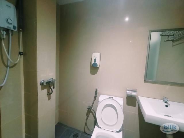 Foreigner preferred room with zero deposit