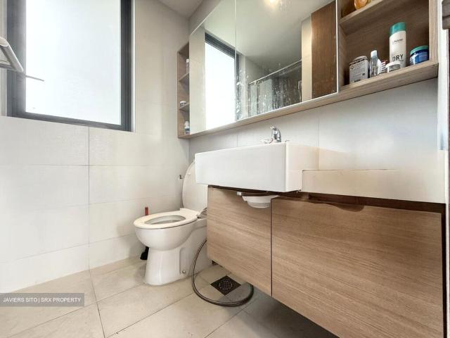Foresque Residences D23, Condominium