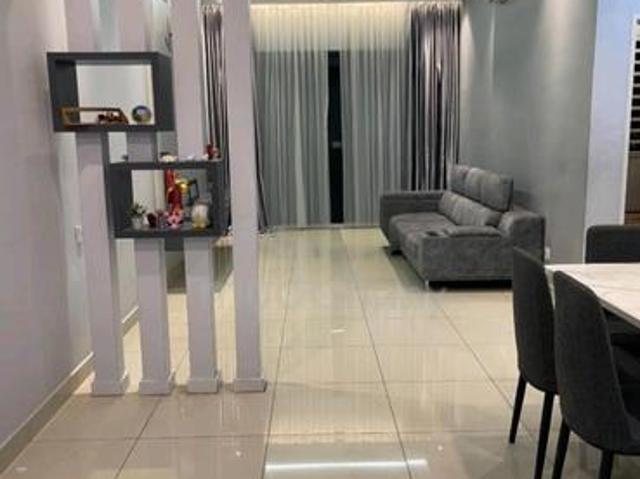 Forestville 2 car park fully furnished residence