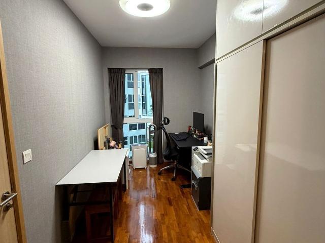 Forestville D25, Condominium