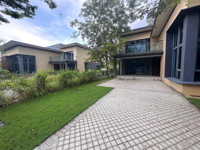 Forest City Golf Villa Gelang Patah Full Furnish Ready GG
