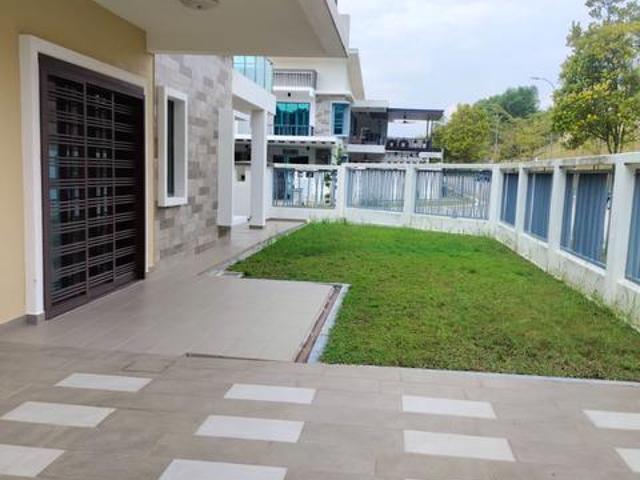 Forest Heights Seremban 2 Storey Corner House aster begonia broadhill