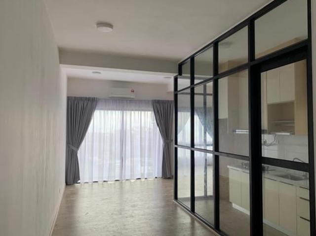Forest Hill Condominium