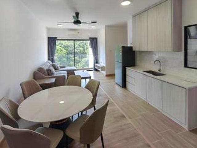 Forest Hill Residences 2 Car Parks Fully furnished