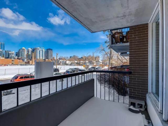 Forest Hills 1 Bedroom Apartment for Rent at 2010 Hope St Sw, Calgary, AB T2S 2H1 Mount royal