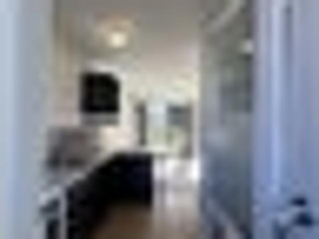 Forest Lake, 2 bedrooms, $550 pw