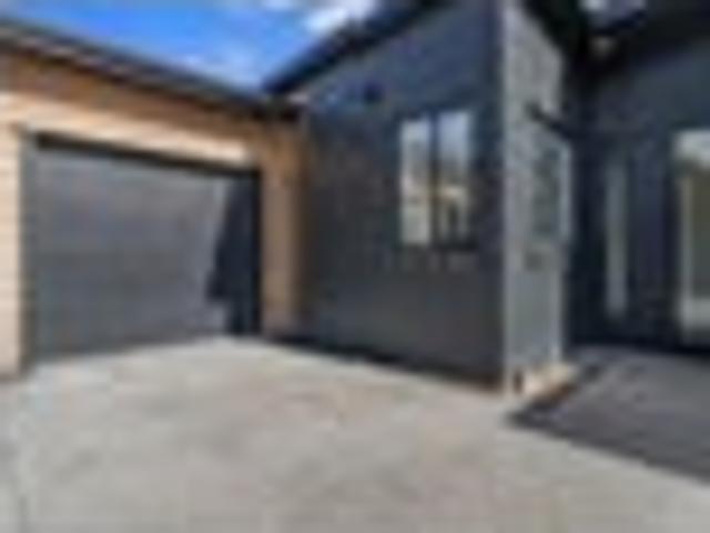 Forest Lake, 2 bedrooms, $575 pw