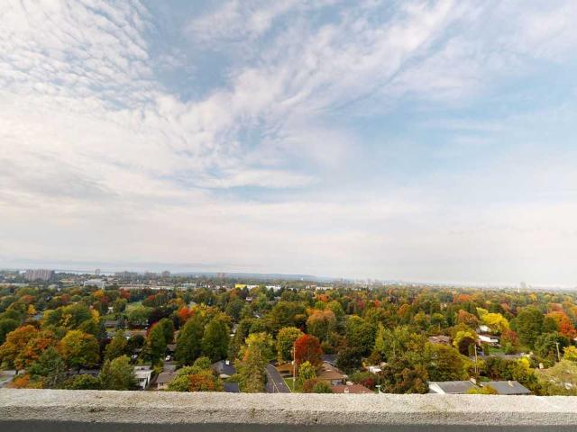 Forest Ridge 2 Bedroom Apartment for Rent at 2380 Baseline Rd, Ottawa, ON K2C 3J4 Centrepointe