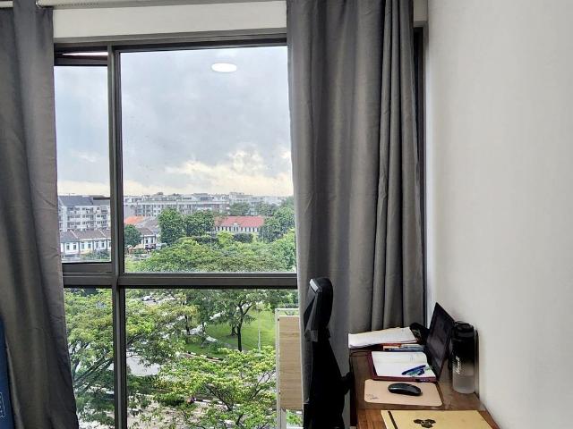 Forest Woods D19, Condominium