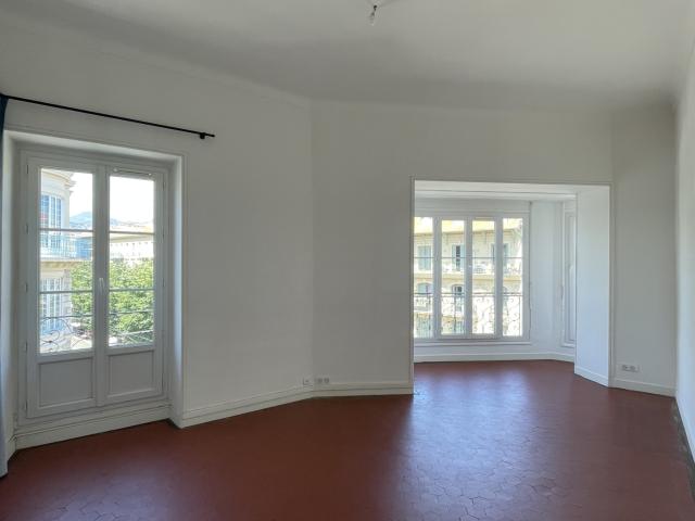Forimmo Immobilier Nice Index agence immobilière Nice location vente syndic gestion location apppartement, location villa, achat appartement, achat villa, vente appartement, vente villa Détail du bien 0041 en location