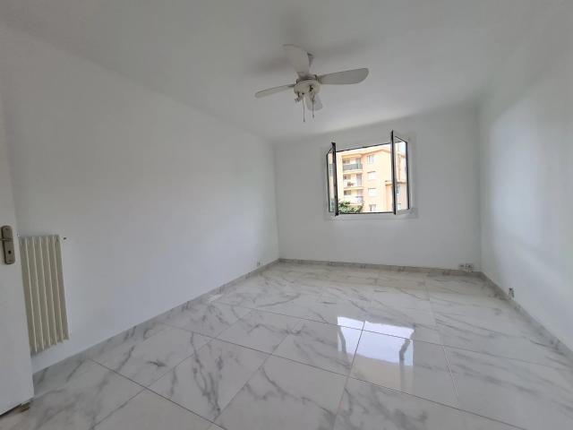 Forimmo Immobilier Nice Index agence immobilière Nice location vente syndic gestion location apppartement, location villa, achat appartement, achat villa, vente appartement, vente villa Détail du bien V01 en location