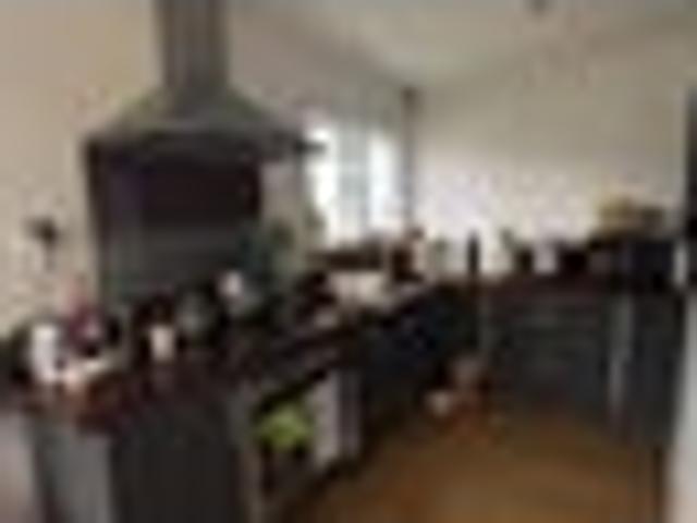 Forrest Hill, 3 bedrooms, $590 pw
