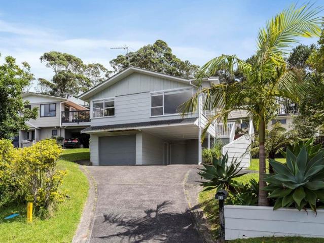 forrest hill, 3 bedrooms