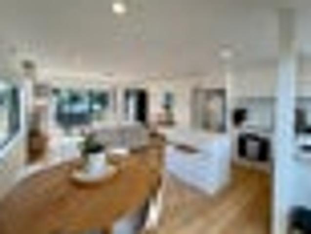 Forrest Hill, 3 bedrooms, $760 pw