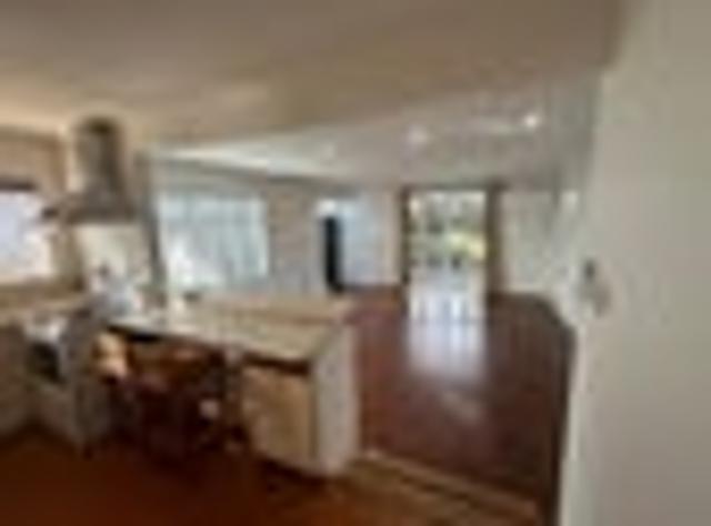 Forrest Hill, 3 bedrooms, $765 pw