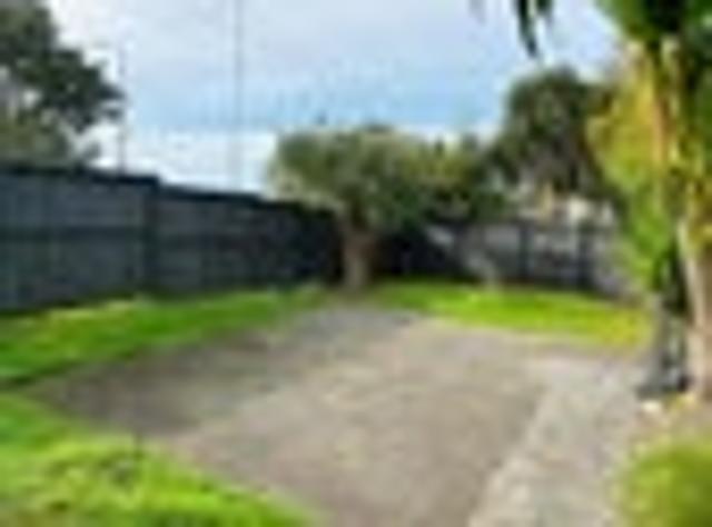 Forrest Hill, 3 bedrooms, $770 pw