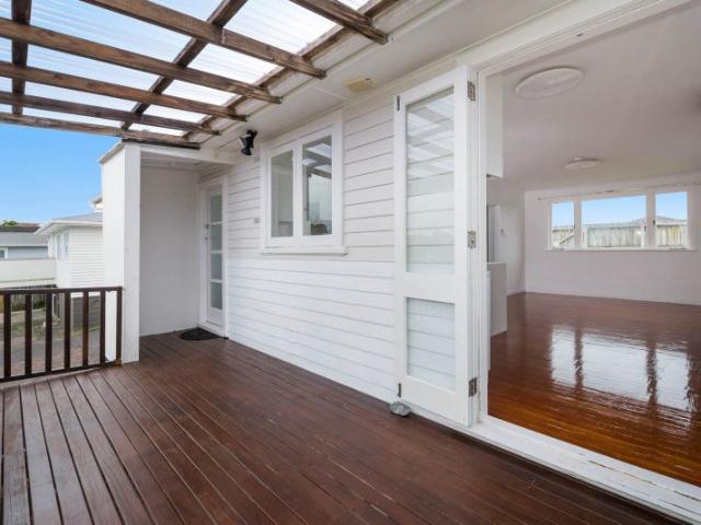 forrest hill, 3 bedrooms