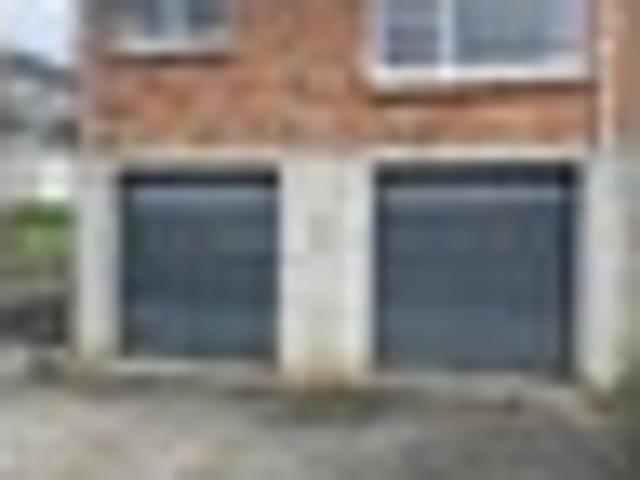 Forrest Hill, 2 bedrooms, $450 pw