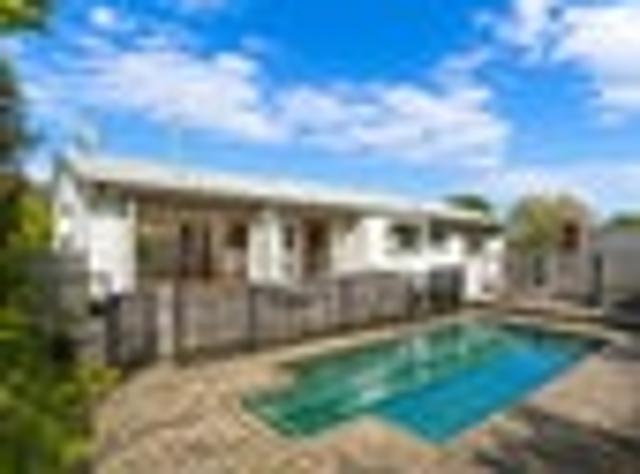 Forrest Hill, 4 bedrooms, $950 pw