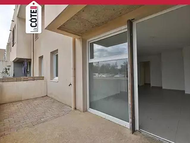 Fos sur Mer 13270 Achat / Vente appartement 2 pièces t2 au dernier étage parking